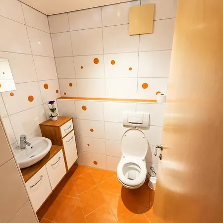 Guest house Fruehstuecks-radpension Taurer-thoman