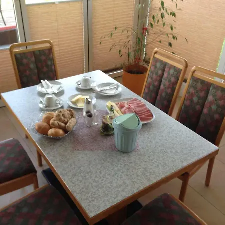 Fruehstuecks-radpension Taurer-thoman * Dellach im Drautal